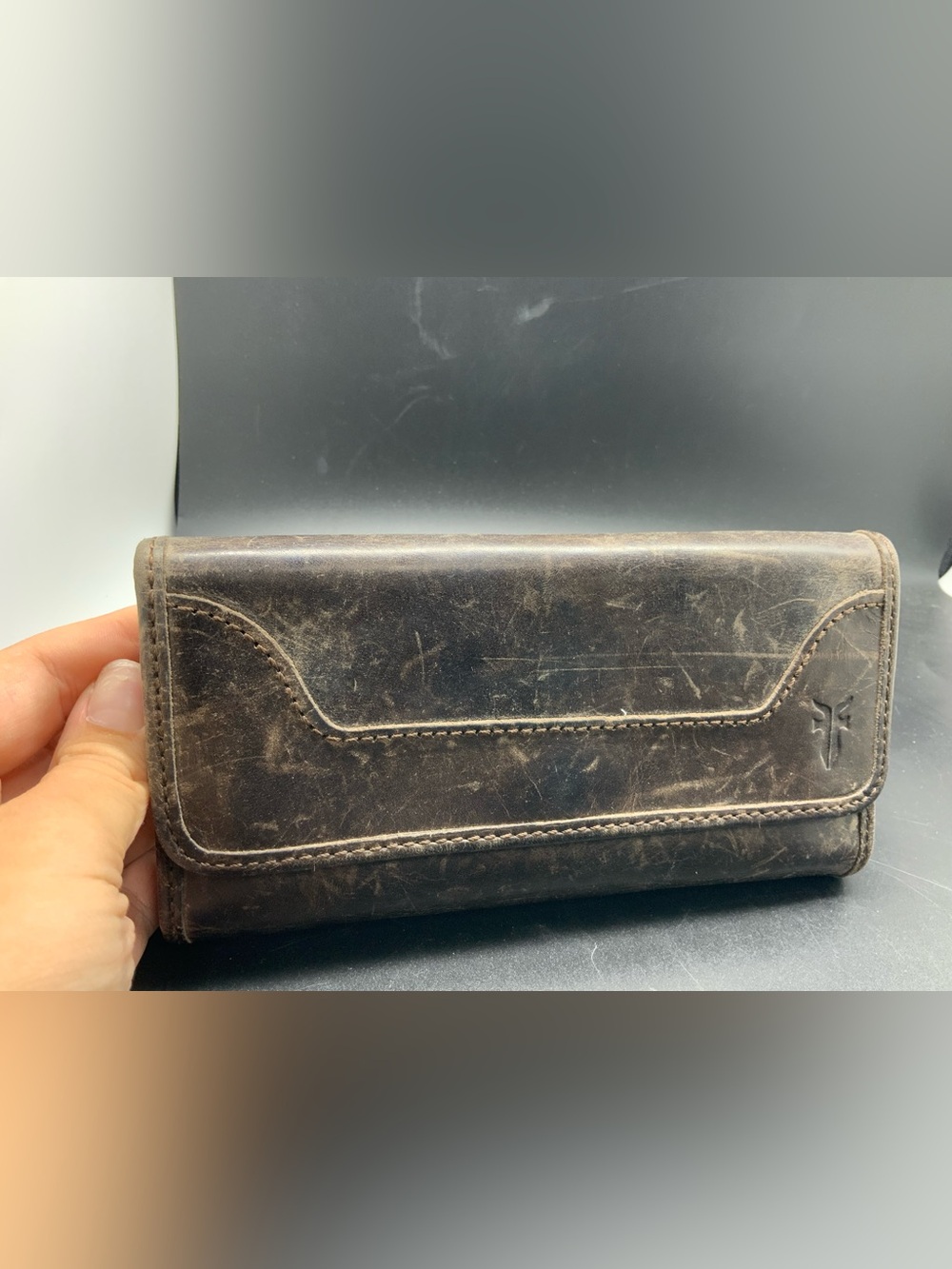 Frye wallet